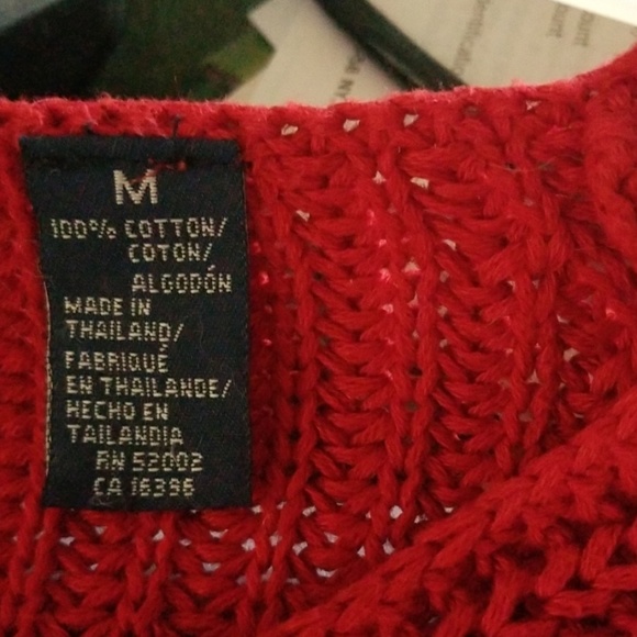 Cropped Sweater - Picture 4 of 5